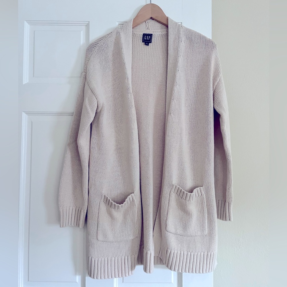 NWOT GAP Cardigan